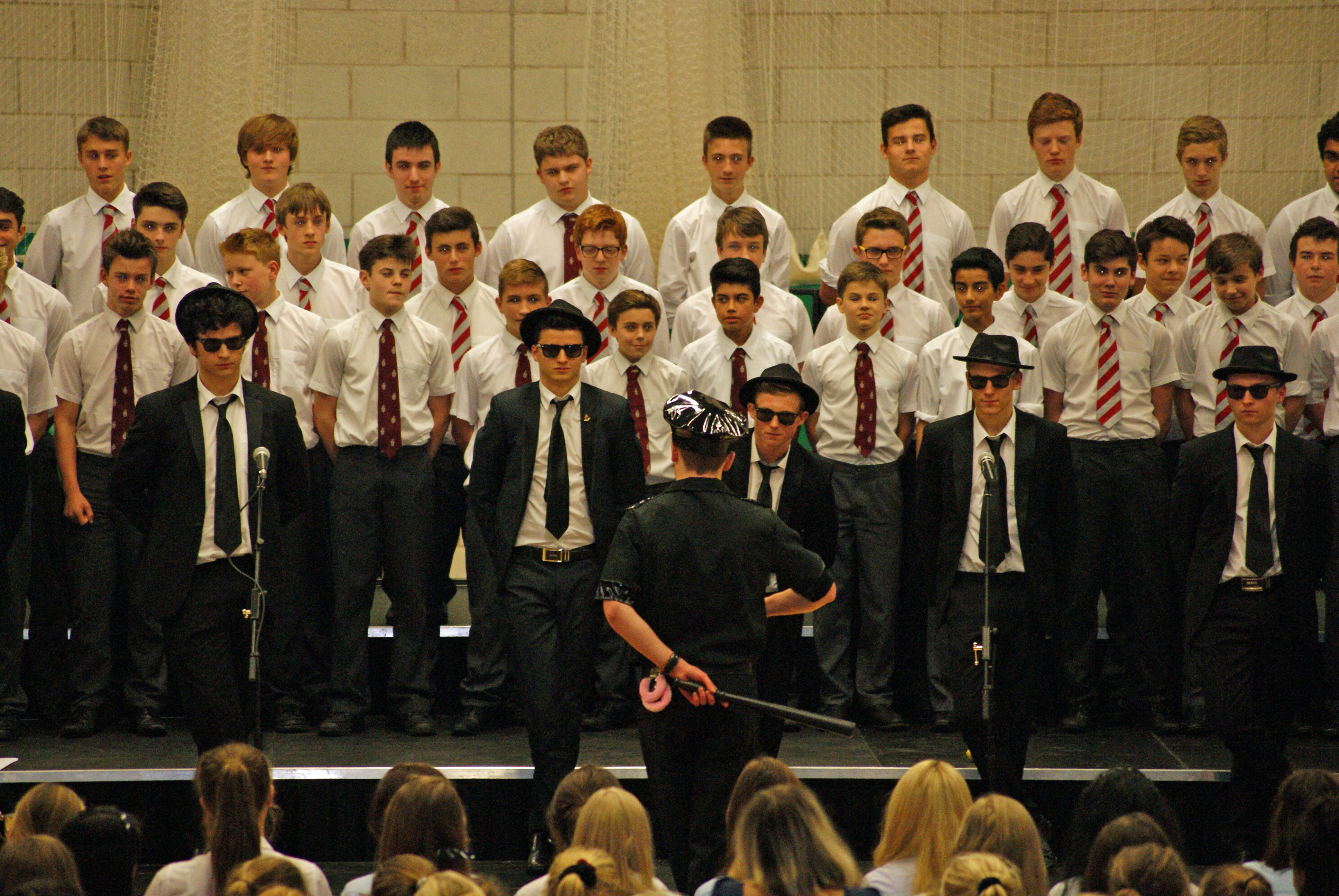 Lupton (Best Creative Performance) - House Song 2014